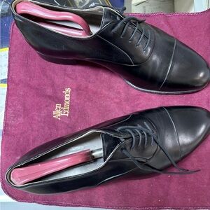 Men’s Allen Edmond Shoes 9 1/2M